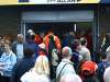 Walkabout crowds 1